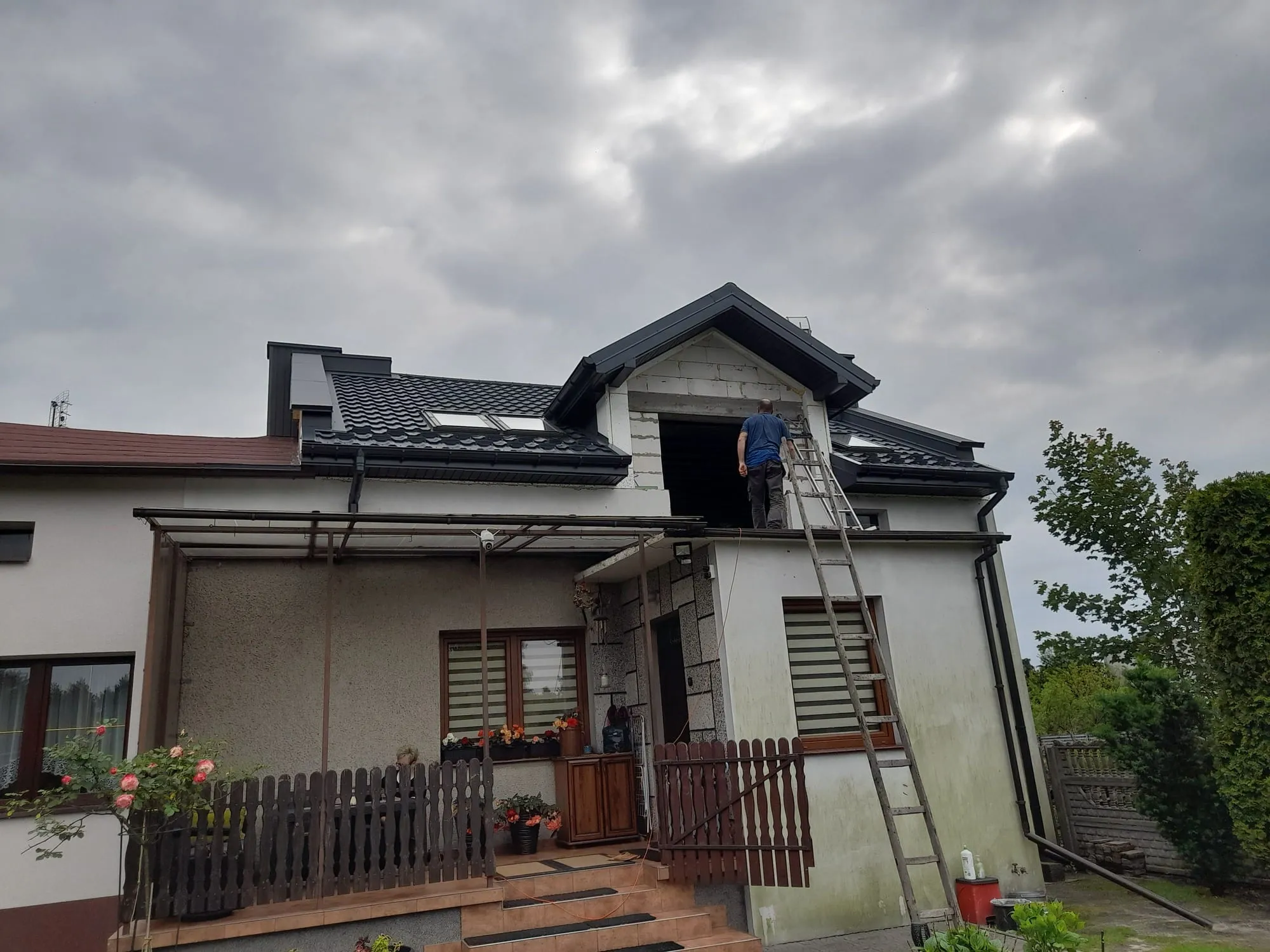 Naprawa dachów — realizacja DOWIRA Naprawa dachów — realizacja DOWIRA, zdjęcie 4